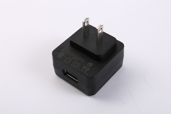 Adaptateur noir 5V 1.2A 5V 0.5A IEC60335 IEC60065 de puissance de palladium USB de la couleur 6W 5V 1A