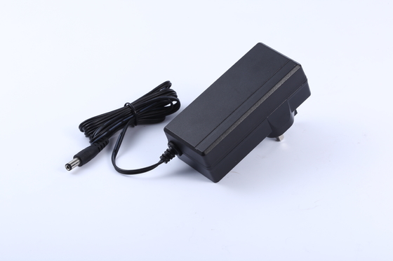 Prise multi de Kr de NC d'UE R-U USA à C.A. 48W de C.C USB de puissance de prise d'AU universel d'adaptateur