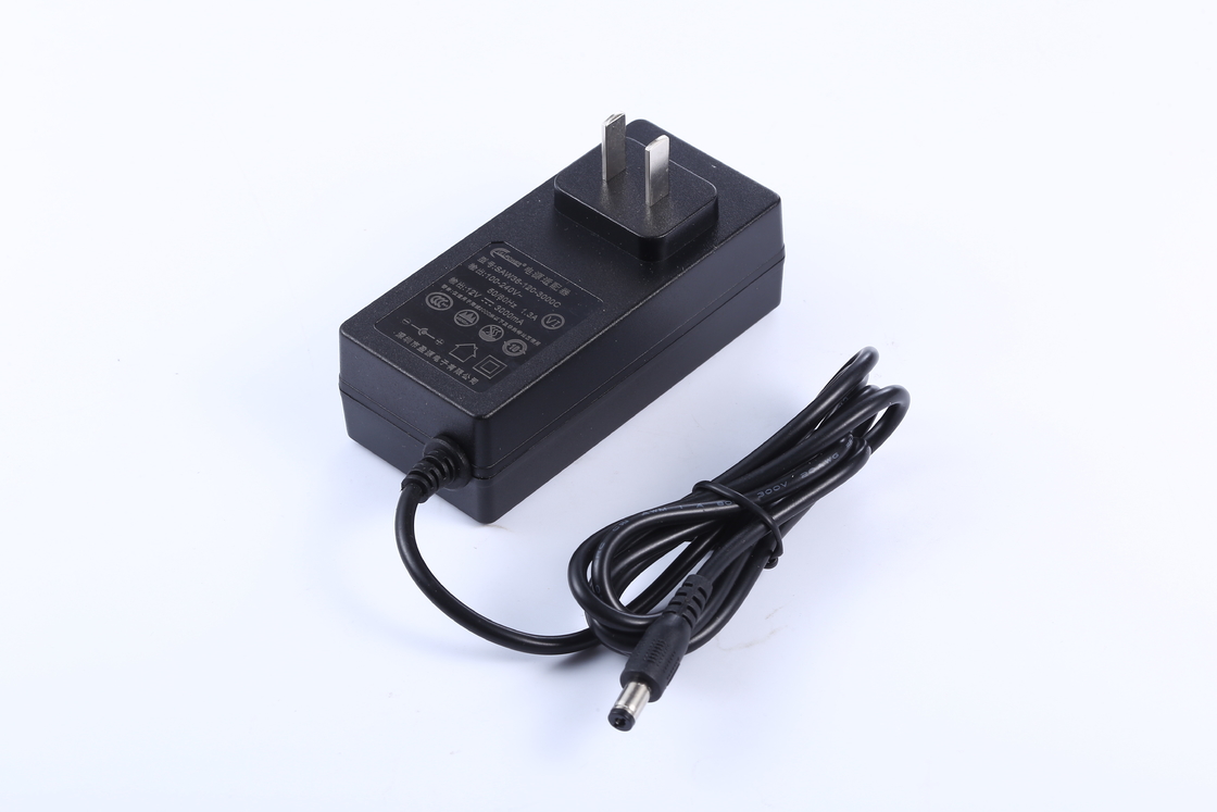 prises de NC de Kr JP d'UE USA R-U d'AU d'adaptateur de puissance de bâti de mur de 5V 5A 12V 3A 18V 2A 24V 1.5A